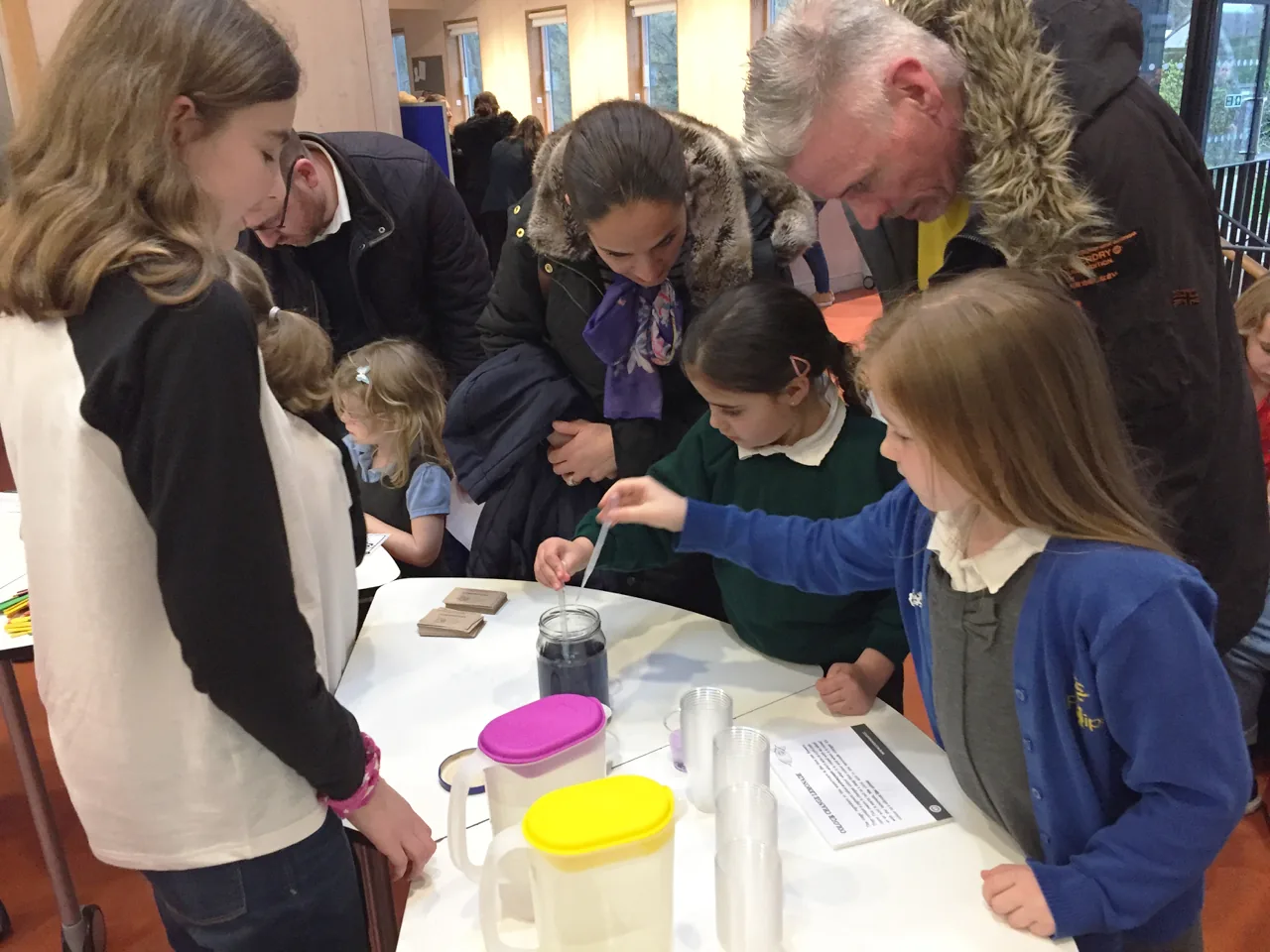 Children making lemonade